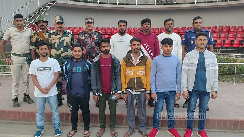 ভারতে সাজা খেটে দেশে ফিরলেন ৯ বাংলাদেশি