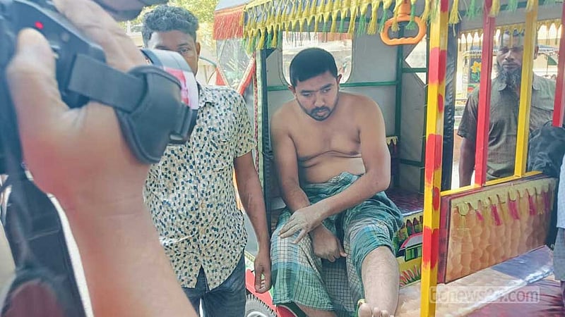 ভোলায় অভিযানে গিয়ে জেলেদের হামলায় মৎস্য কর্মকর্তাসহ আহত ৫