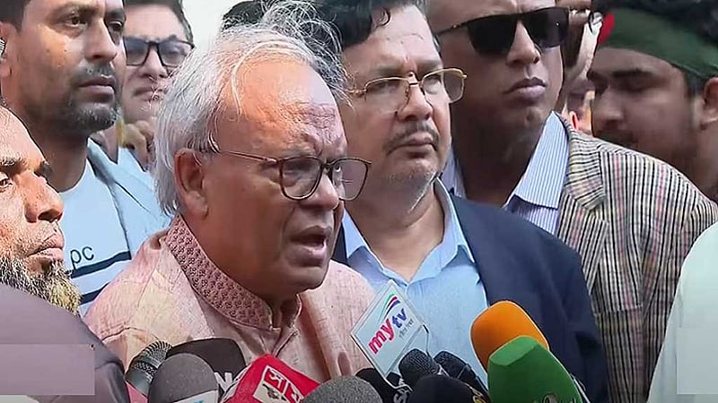 একটি দল নীরবে নিভৃতে অপকর্মের সঙ্গে জড়িত, জামায়াতকে ইঙ্গিত করে রিজভী