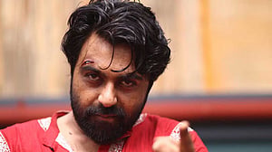 অপূর্বর মধ্যে ‘শাহরুখের চার্ম’ পেয়েছেন ‘চালচিত্র’ নির্মাতা
