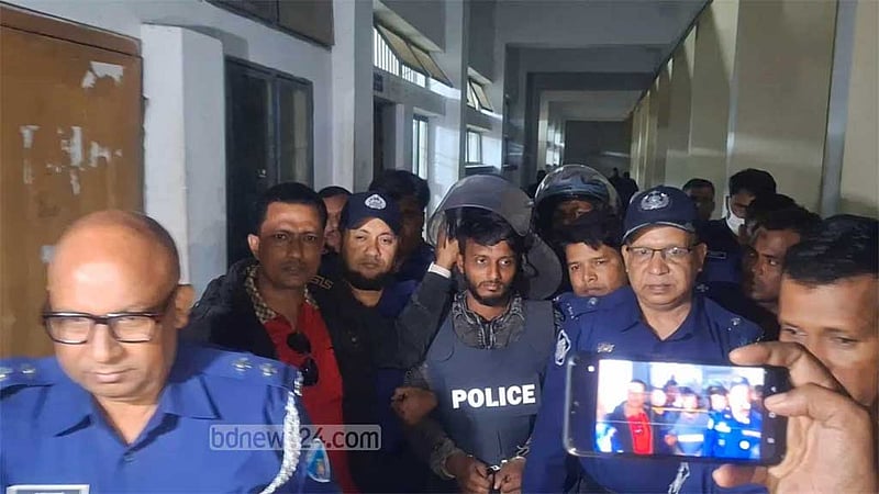 জাহাজে সাত খুন: ৫ ঘণ্টা ধরে জবানবন্দি দিলেন একমাত্র আসামি