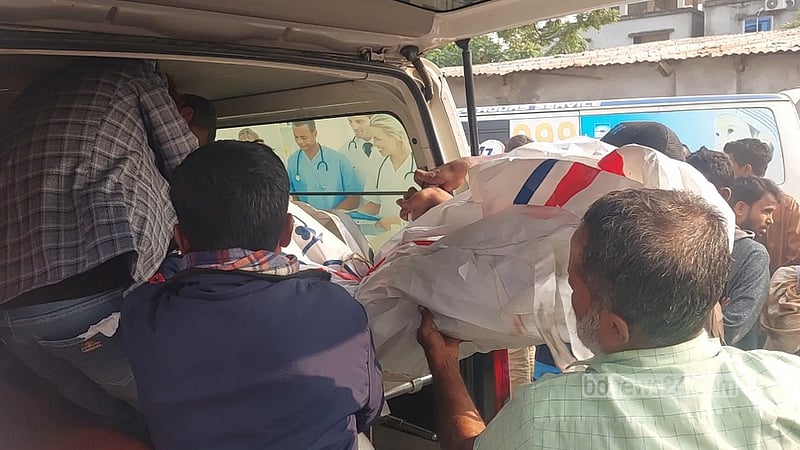 জাহাজে ৭ খুন: ছয় শ্রমিকের লাশ পরিবারের কাছে হস্তান্তর, তদন্তে আরও ২ কমিটি