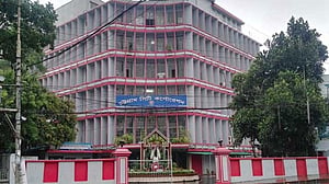 চট্টগ্রাম-রংপুর ‘ছোটাছুটি’, এবার নির্বাহী প্রকৌশলীকে বাদই দিল সিসিসি