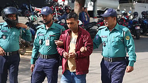 ছাত্র আন্দোলনে গুলি: চট্টগ্রামের স্বেচ্ছাসেবক লীগ নেতা ফেনীতে গ্রেপ্তার