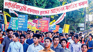 শান্তি ও স্থিতিশীলতার স্বার্থে পার্বত্য চুক্তি বাস্তবায়ন জরুরি