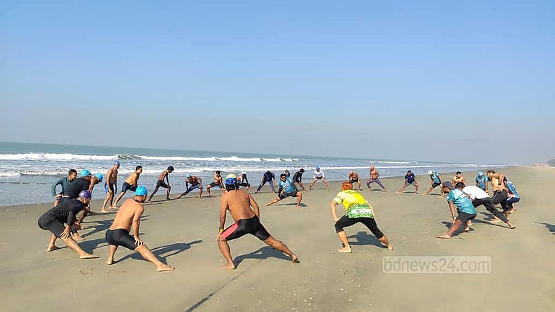 কক্সবাজার-সেন্ট মার্টিনের মধ্যে ‘বাংলা চ্যানেলে’ সাঁতার স্থগিত