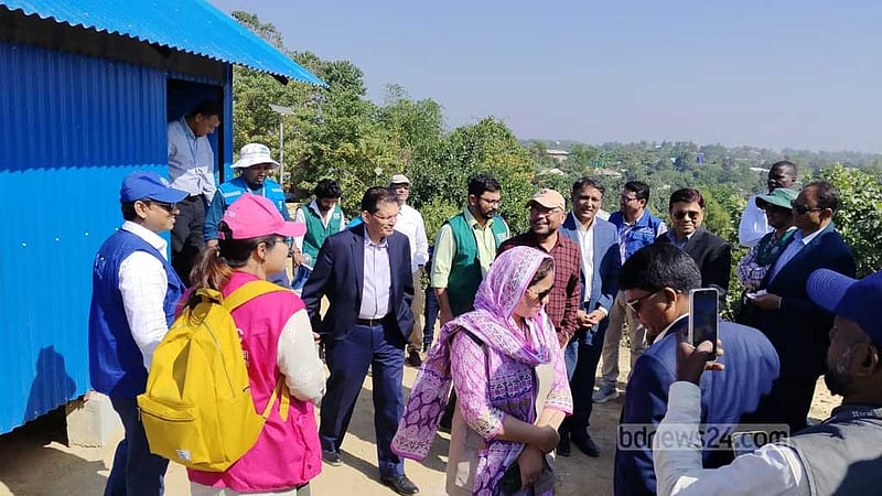 কক্সবাজারে রোহিঙ্গা শিবির পরিদর্শনে প্রধান উপদেষ্টার প্রতিনিধি দল