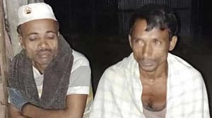 টেকনাফে বাড়ি ফিরেছে ‘অপহৃত’ ২ কৃষক