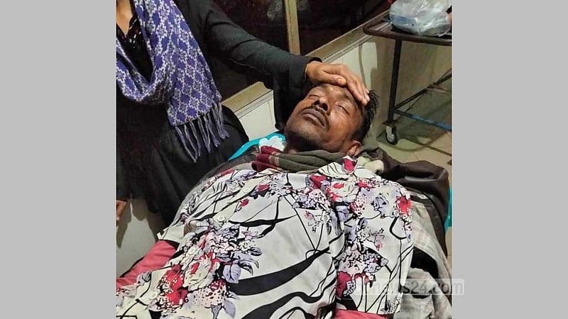 ফরিদপুরে যুবলীগ কর্মীকে হাতুড়ি পেটা করার অভিযোগ