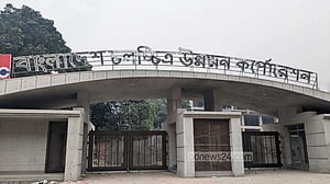 বছর জুড়ে ‘সংকটে’ চলচ্চিত্র, তবুও মুক্তির হিড়িক