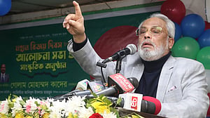 দেশ ‘যে কোনো সময় অস্থিতিশীল’ হতে পারে, শঙ্কা জি এম কাদেরের