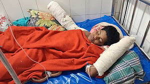 মুন্সীগঞ্জে ‘গ্রেনেড’ বিস্ফোরণে কিশোর আহত