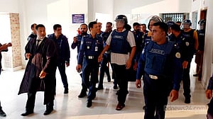 এবার বিস্ফোরক মামলায় গ্রেপ্তার দেখানো হল শাহজাহান ওমরকে