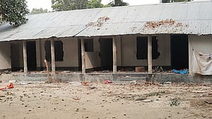 ঝিনাইদহে সংঘর্ষে আহত বিএনপি কর্মীর মৃত্যু, বাড়িঘর ভাঙচুর