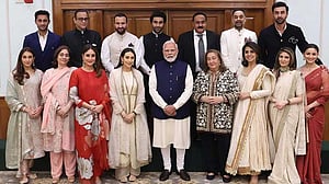 মোদীর সঙ্গে সাক্ষাৎ, কাপুরদের কেউ কী বাদ পড়েছেন?