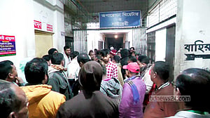 সমিতির টাকা লেনদেনের দ্বন্দ্ব: বিতণ্ডার পর কোপে বিচ্ছিন্ন কবজি