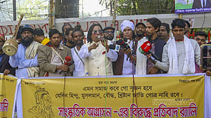 ‘কিছু না, শুধু গান গাইতে চাই’, লালনশিল্পীদের দাবি