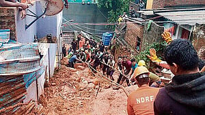 ভারতের তামিল নাডুতে ভূমিধসে এক পরিবারের ৭ জন নিহত