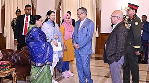 বিজয় দিবসে বঙ্গভবনে বীরশ্রেষ্ঠ পরিবারকে সংবর্ধনা