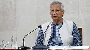 বই বিতরণ নিয়ে মানুষ যেন ক্ষুব্ধ না হয়: ইউনূস