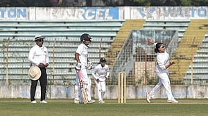 নাহিদার ৭ উইকেট, শারমিন-ফারজানাদের ব্যাটিং ঝলক
