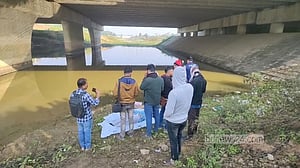 পূর্বাচলের লেকে ভাসছিল কিশোরীর মরদেহ