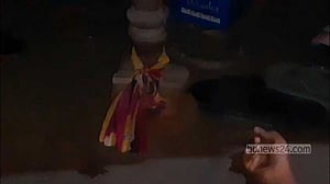 নাটোরে খাটে বেঁধে রাখা গৃহবধূর লাশ উদ্ধার, স্বামী পলাতক