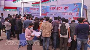 রাজস্ব আহরণে ‘খারাপ সময়’: বাংলাদেশকে ৬০ কোটি ডলার ঋণ দিচ্ছে এডিবি