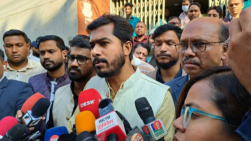 সচিবালয়ে অগ্নিকাণ্ড ‘রহস্যজনক’ ও ‘আশ্চর্যজনক’: নুর