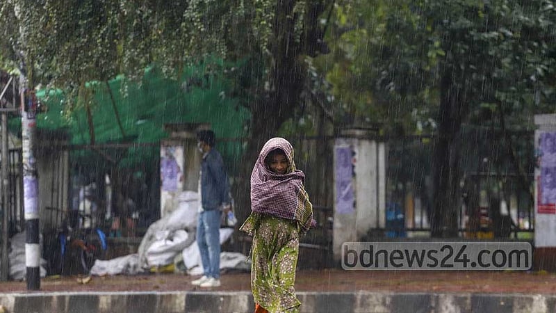 বঙ্গোপসাগরে লঘুচাপ, বৃষ্টি ঝরতে পারে শুক্রবার