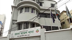 হাসান আরিফের ছেলের বিরুদ্ধে মামলা সাবেক স্ত্রীর