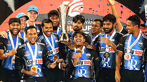 গায়ানায় চ্যাম্পিয়ন রংপুর রাইডার্স, ফাইনাল ও টুর্নামেন্টের সেরা সৌম্য সরকার