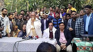 অর্থপাচার এবং দুর্নীতির ফাইলপত্র নষ্ট করতেই সচিবালয়ে আগুন: রিজভী