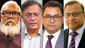 বিদেশি নাগরিকত্ব: ২৪ সাবেক মন্ত্রী-এমপির বিষয়ে ব্যবস্থা চায় দুদক