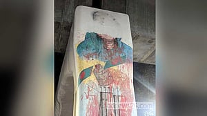 হাসিনার গ্রাফিতির পিলার পাচ্ছে ‘ঘৃণাস্তম্ভ’র স্বীকৃতি