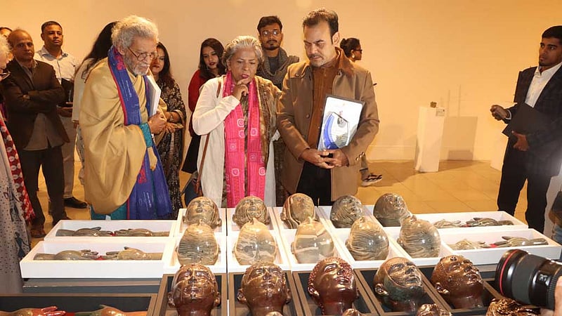 শিল্পকলায় ১৫৯ শিল্পীর ১৭৮ শিল্পকর্ম