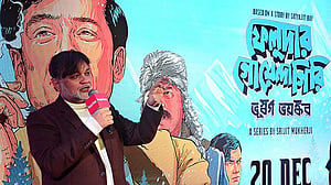 ফেলুদা থেকে ‘বিদায় নিচ্ছেন’ সৃজিত, মন খারাপ টোটার