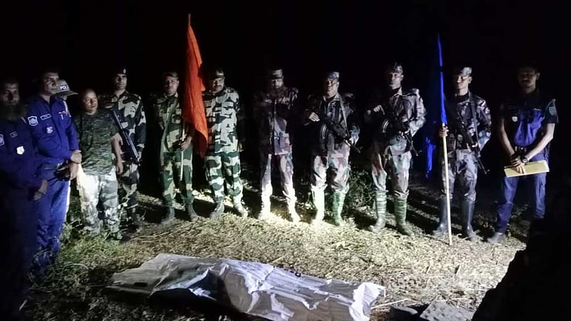 সিলেট সীমান্তে পড়ে থাকা লাশ হস্তান্তর