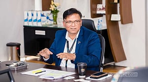 ফাইবার অপটিক: 'প্রতিযোগিতা থাকুক, এগুলো খণ্ডিত না হোক'