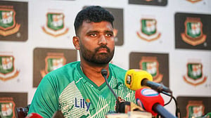 বিপিএলে অধিনায়কত্ব পাওয়ার আশা করেননি থিসারা পেরেরা