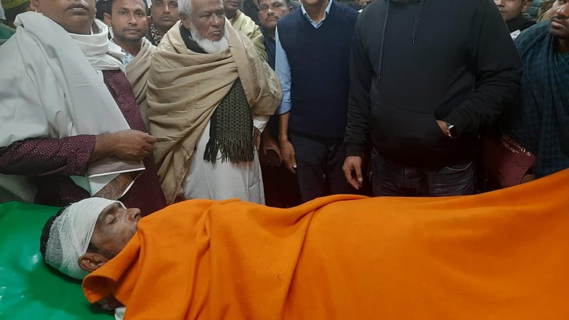 আধিপত্য বিস্তার নিয়ে ভোলায় বিএনপির দুপক্ষের সংঘর্ষ, পুলিশসহ আহত ৫০