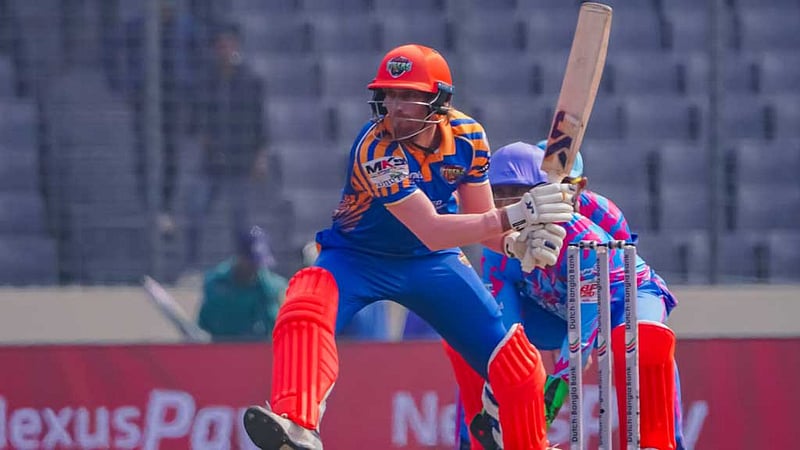ইমরুলকে মার্শের সুপারিশ ও প্রায় চার বছরের আড়াল সরিয়ে বোসিস্টোর নতুন শুরু