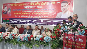 ফণা তোলার জন্য ‘ঘাপটি মেরে’ আছে স্বৈরাচারের দোসররা: জাহিদ