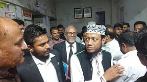 আমির হামজা ও হারুন ইজহারের বিরুদ্ধে অভিযোগ গঠনের শুনানি ১৮ অগাস্ট