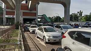 ‘বাংলা ব্লকেড’: ঢাকার সড়ক অচল প্রায়