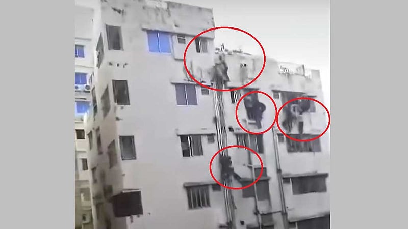 ‘এ ছাত্রলীগ করে, একে মেরে ফেল’
