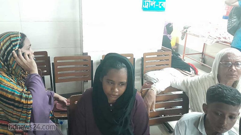 হোটেলে ভাত খেয়ে ফিরছিলেন কাজে, সংঘর্ষের মধ্যে পড়ে প্রাণ গেল ফারুকের