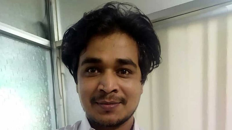 চট্টগ্রামের ‘শীর্ষ সন্ত্রাসী’ সরোয়ার গ্রেপ্তার