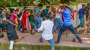 কোটাবিরোধীদের ওপর হামলা