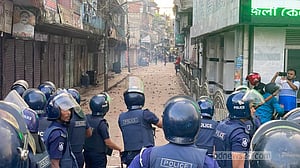 কোটা: ফেনীতে নাশকতার দুই মামলা, ৭ দিনে গ্রেপ্তার ৭৪